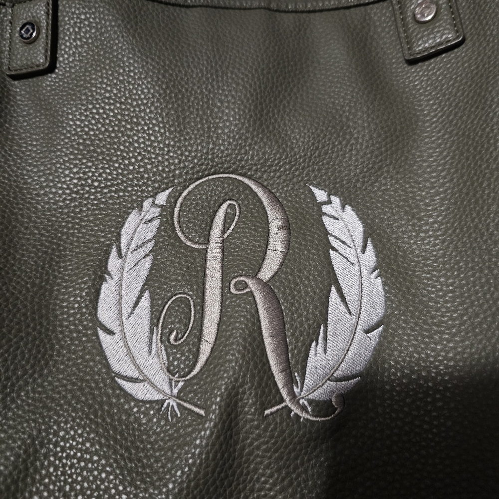 Thirty One Monogram Bag - Picture 2 of 7